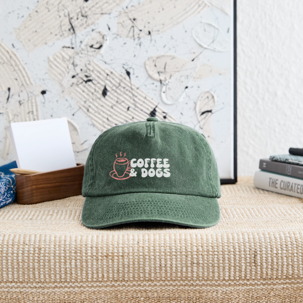 Relaxed Vintage Cap "Coffee & Dogs" green - vintage bottle green 